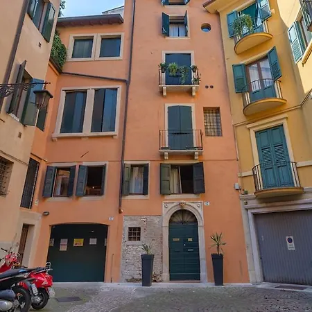 Apartment Arena 500m Vintage